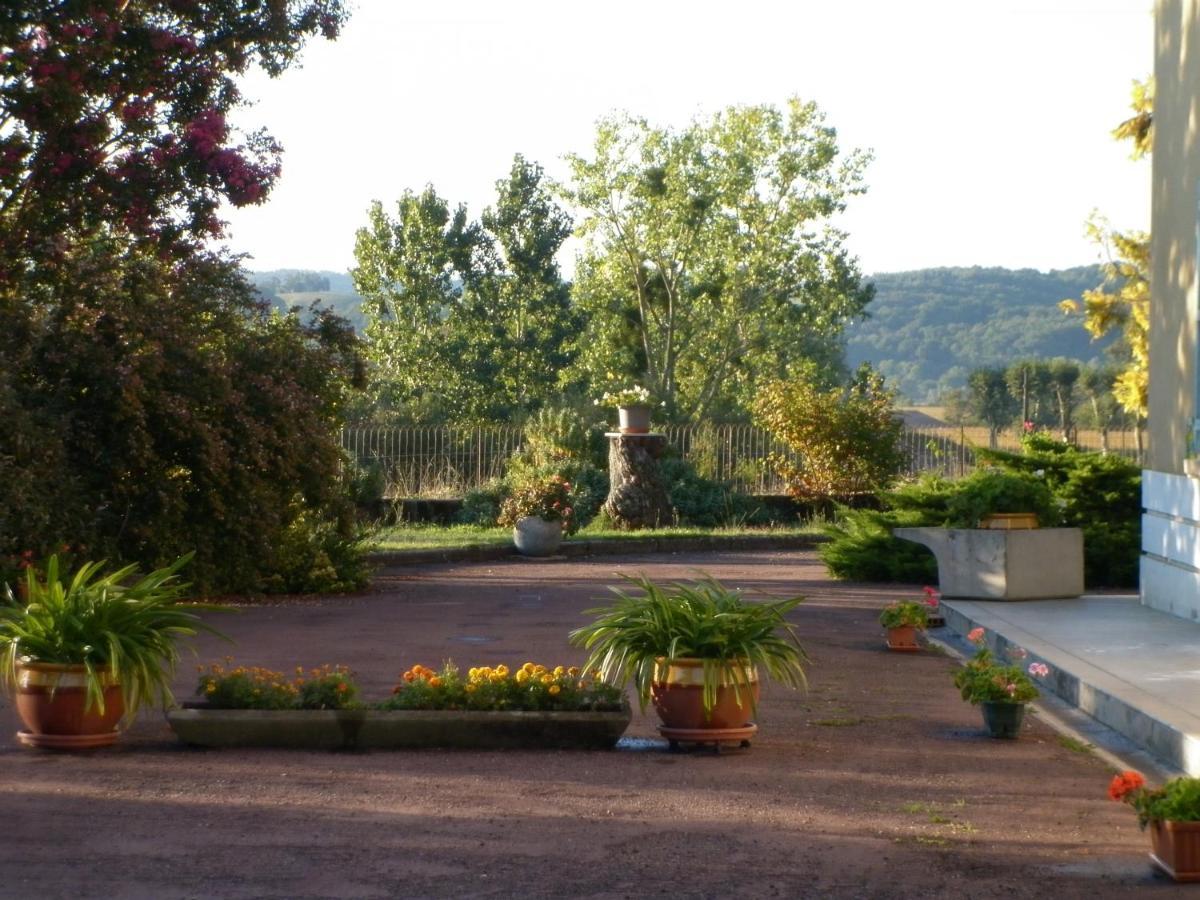 Grand Gite De Soumeillan Castelnau-Magnoac Exterior foto